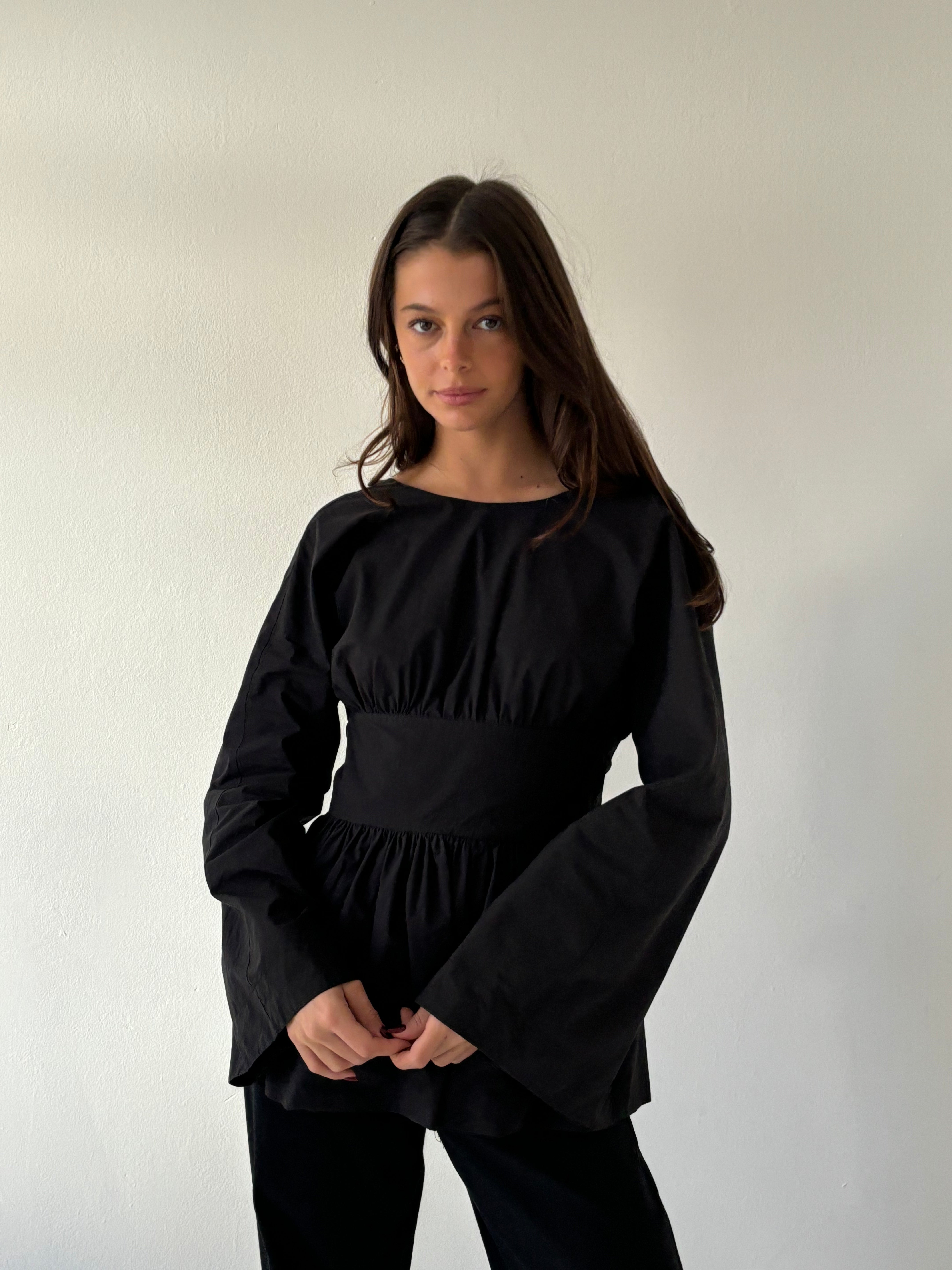 The Long Sleeve Rhoe Top in Black