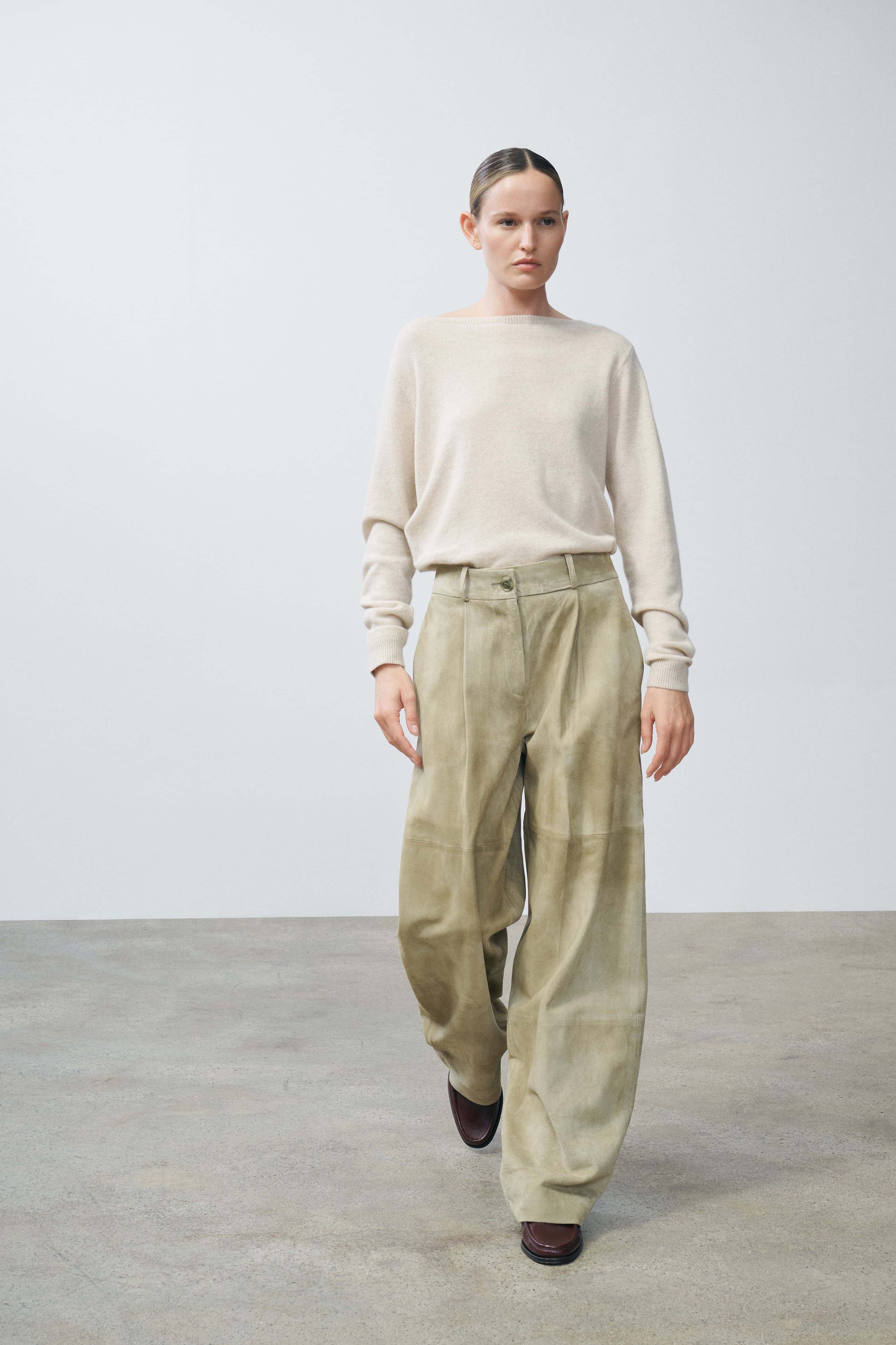 Kiwi Suede Trouser