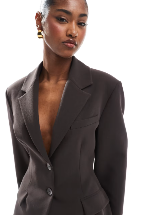 Fitted blazer in chocolate brown