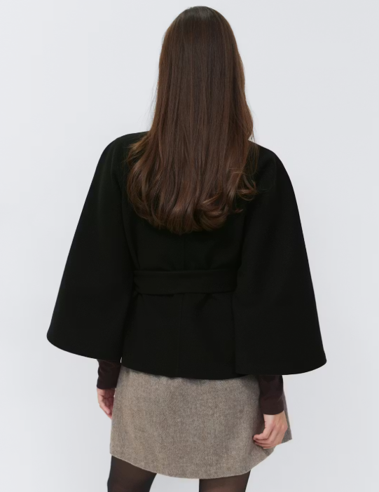Belt cape jacket